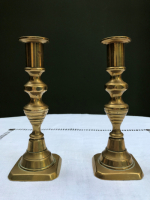 Pretty Pair of 18cm-high Brass Candlesticks